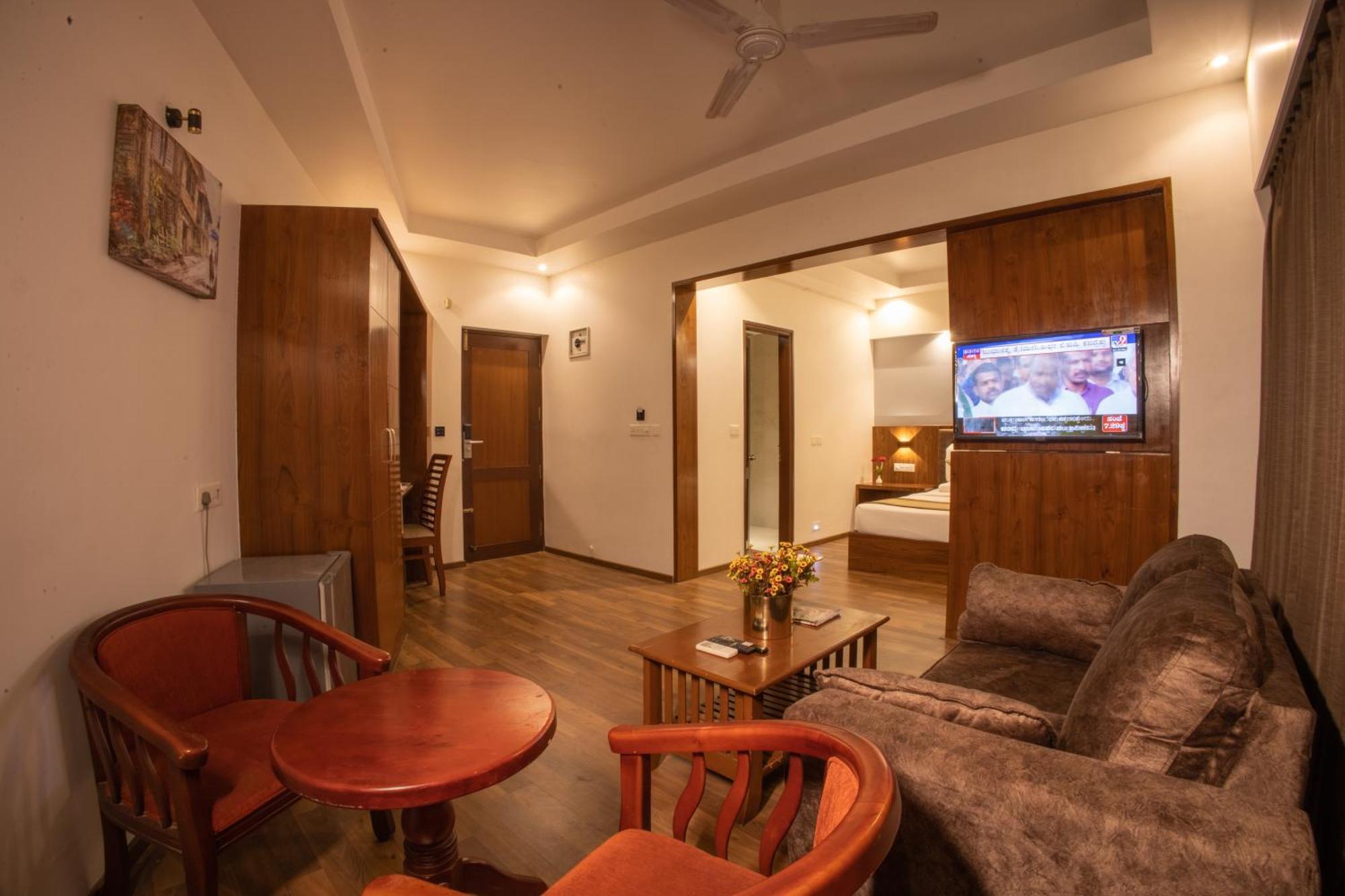 Metro Plaza Hotel By Rak Rooms, Mangaluru Dış mekan fotoğraf