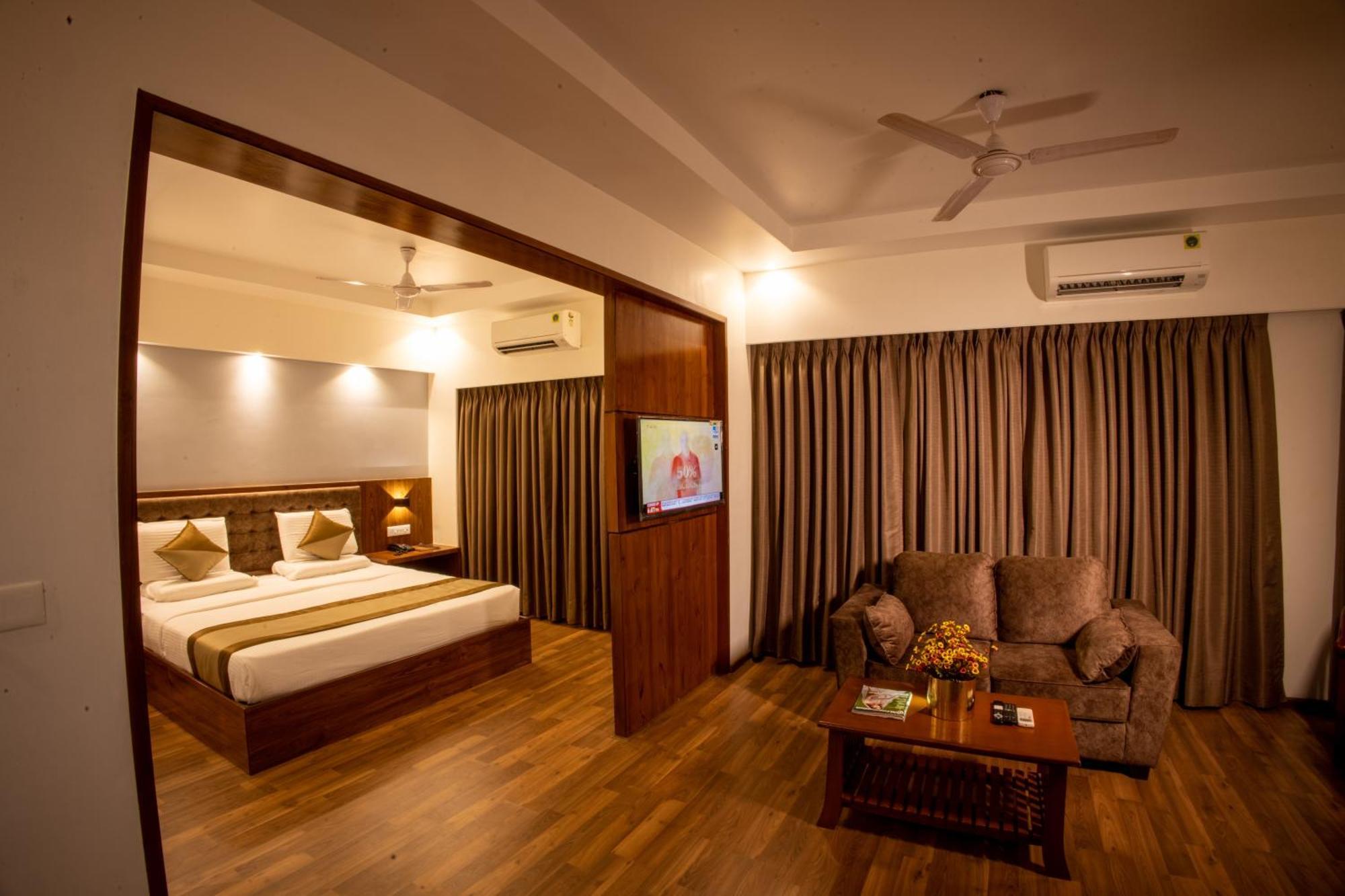 Metro Plaza Hotel By Rak Rooms, Mangaluru Dış mekan fotoğraf
