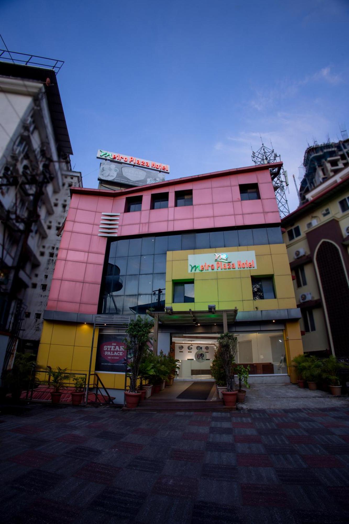Metro Plaza Hotel By Rak Rooms, Mangaluru Dış mekan fotoğraf