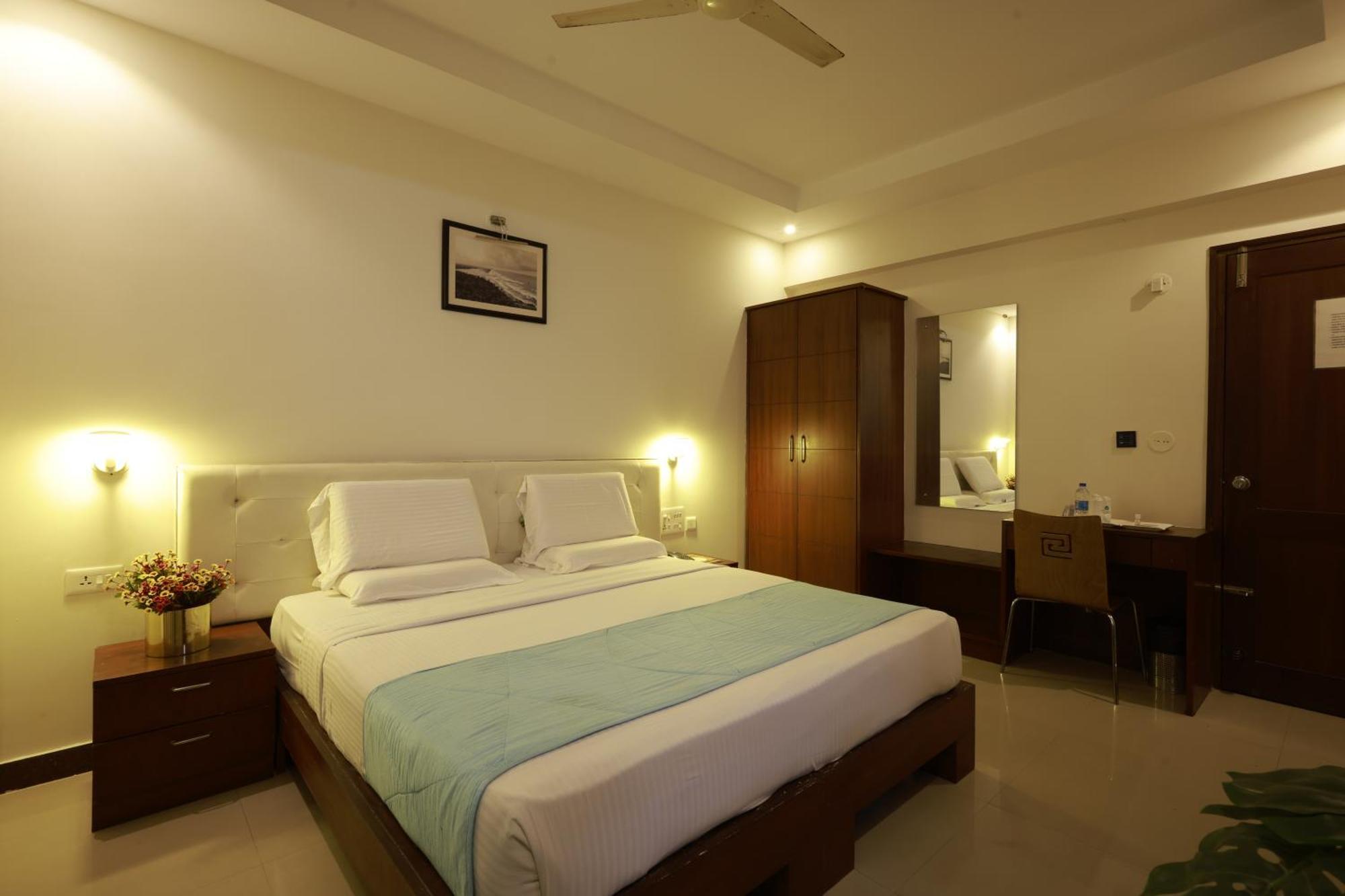 Metro Plaza Hotel By Rak Rooms, Mangaluru Dış mekan fotoğraf
